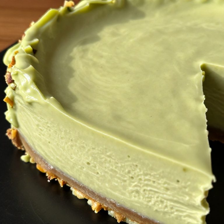 Creamy Pistachio Cheesecake